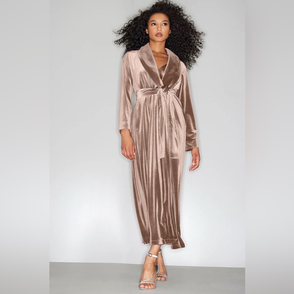 Natalie Velvet Robe NWOT